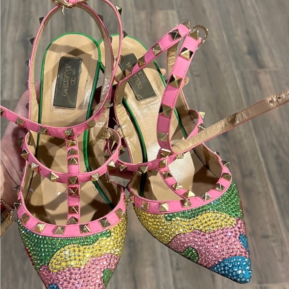 Valentino Garavani Rockstud Multicolor Rainbow Pointed Toe Pumps Heels